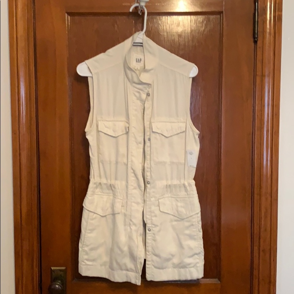 Gap Vest